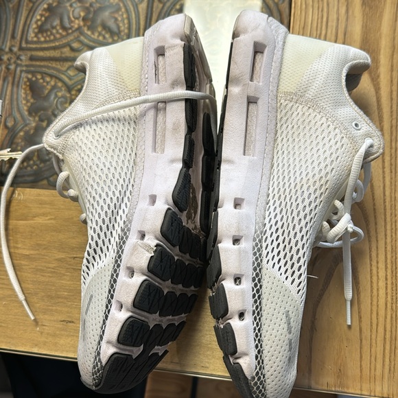 Under armour Hovr infinite men shoe barely worn - Picture 2 of 4